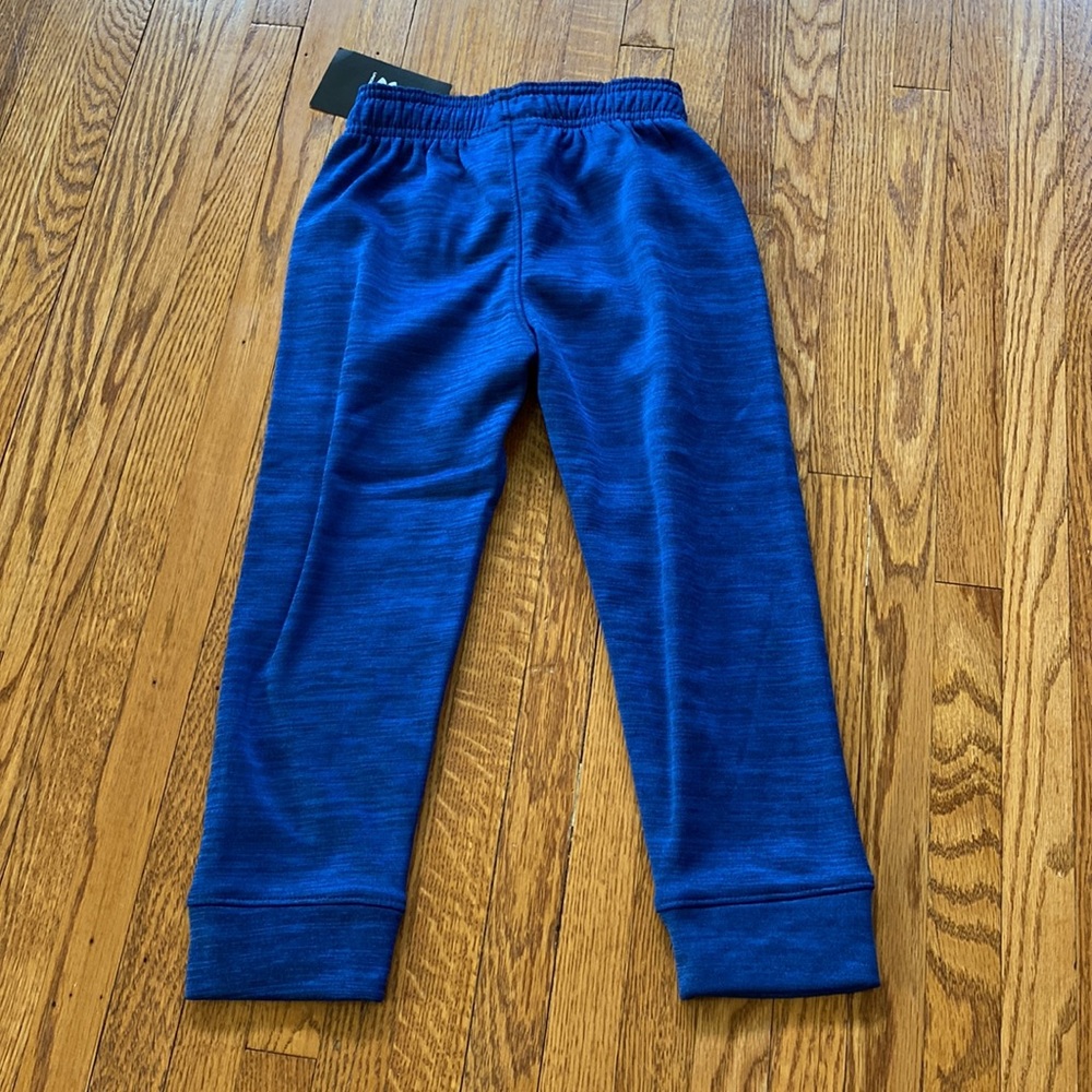 UA Sweatpants - Picture 6 of 7